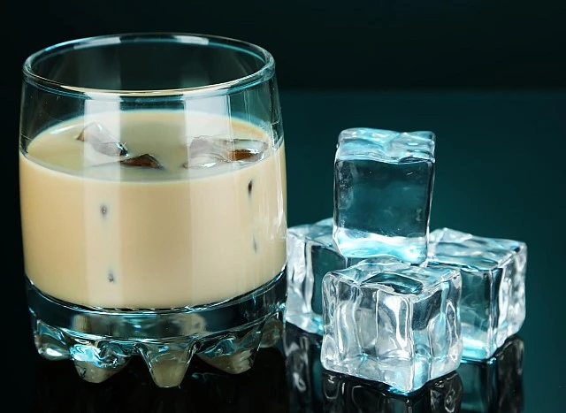 Aguardientes y licores de orujo